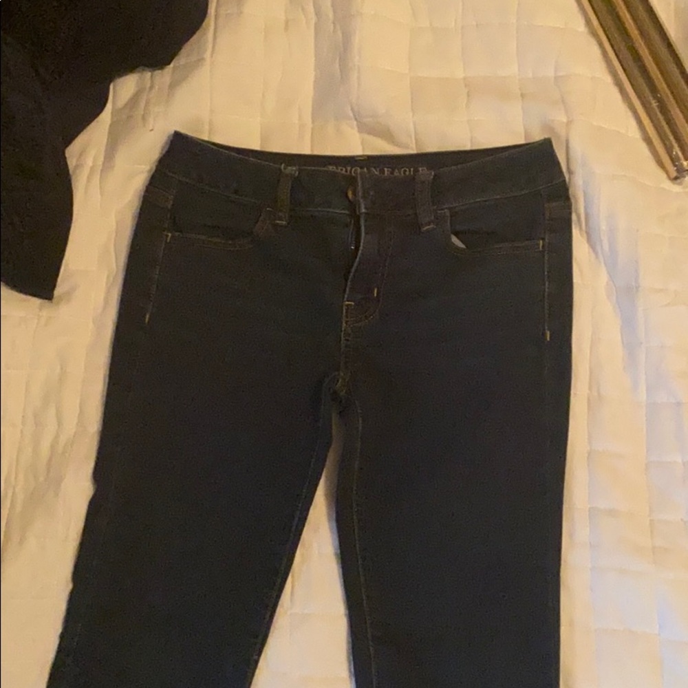 Dark skinny American eagle size 2 jeans